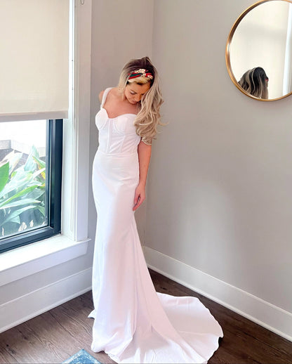 Pearl Beaded Corset Mermaid Wedding Dress with Tulle Sleeves