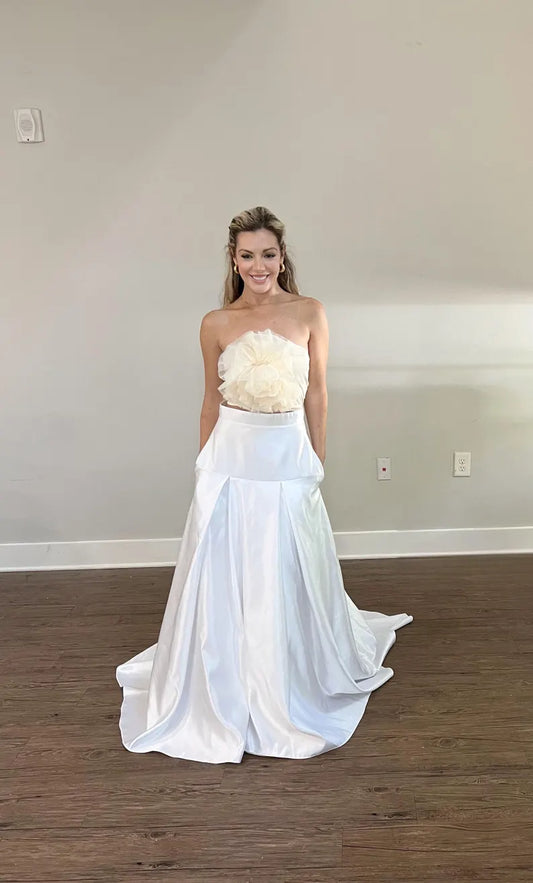 Elegant Satin Modern Bridal Skirt with Pockets