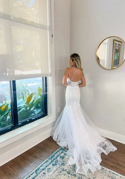 Strapless Sweetheart Lace Mermaid Bridal Gown: Elegant Embroidery